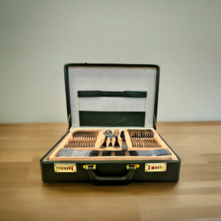 Ménagère 72 pièces sous valise FARDUCCI